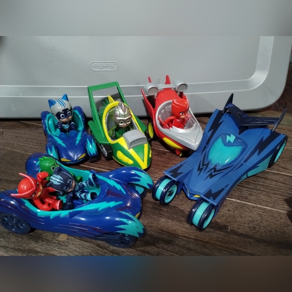 PJ Mask Lot - Picture 1 of 1